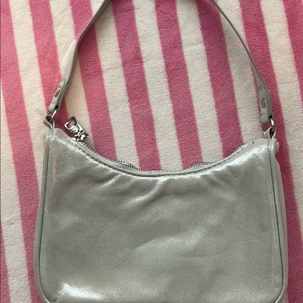Steve Madden Glittering Silver Shoulder Bag - Picture 3 of 5